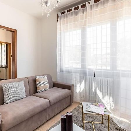 Ferienwohnung “Casa Moderna Con Parcheggio Privato” Imola Exterior foto