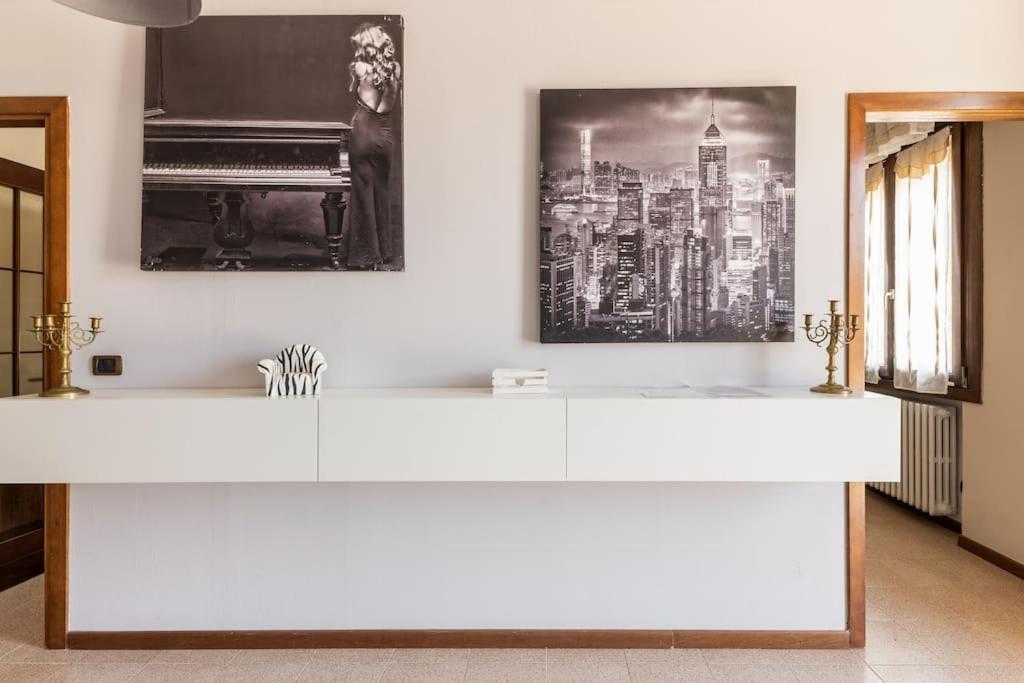 Ferienwohnung “Casa Moderna Con Parcheggio Privato” Imola Exterior foto